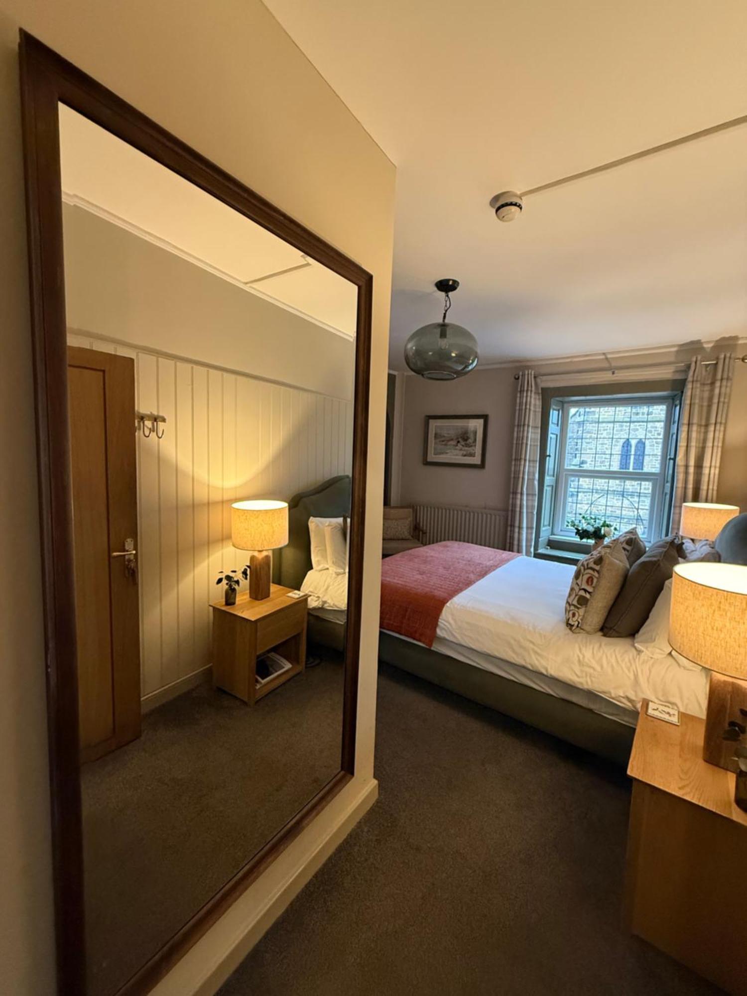 The Red Lion Inn Алнмут Экстерьер фото